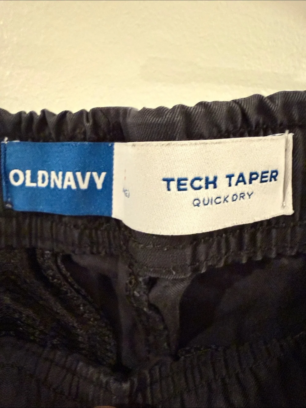 Old Navy legs zip